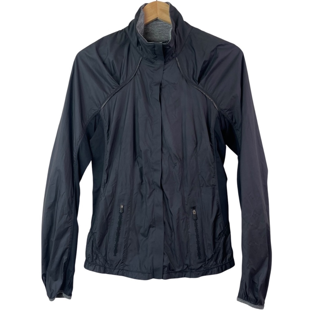 Lululemon Women’s Lightweight Windbreaker Full Zip High Neck Jacket in Size 6